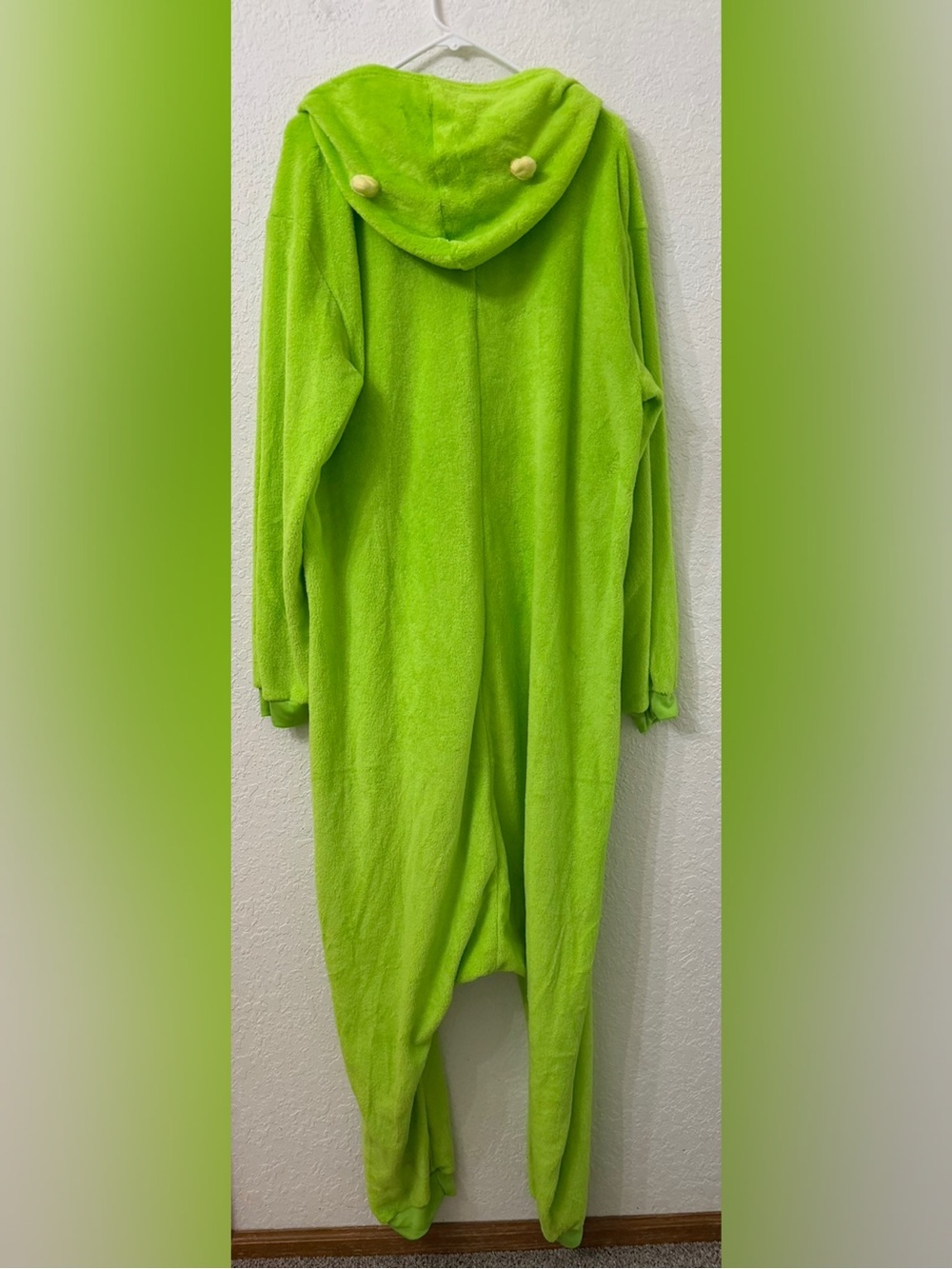 Disney Pixar Monster Inc Wazowski Adult Costume Pajama Onesie Size L/XL - Picture 5 of 9